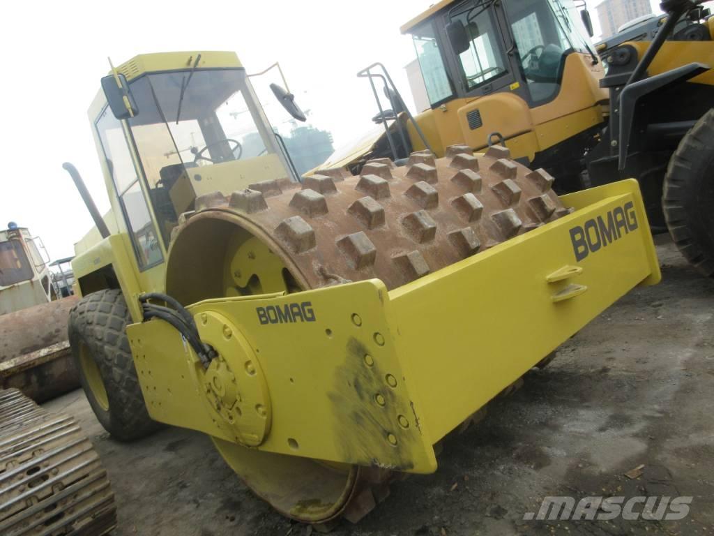 Bomag 217 D タンデムローラ