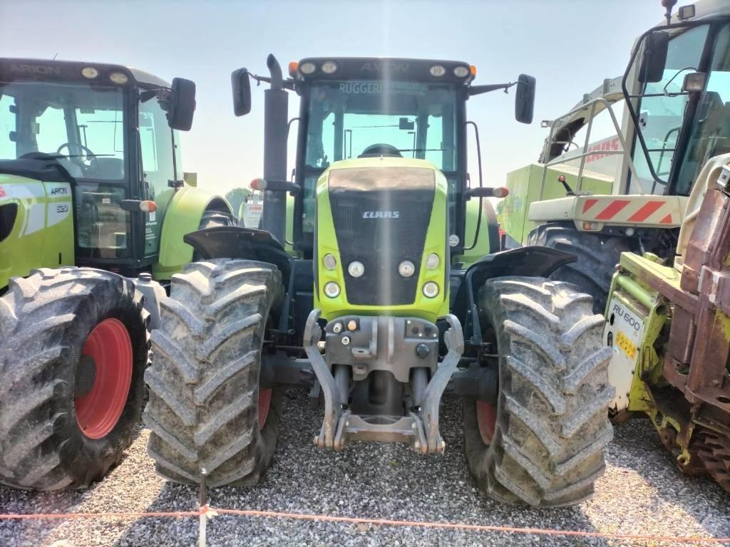 CLAAS Axion 810 CIS トラクター