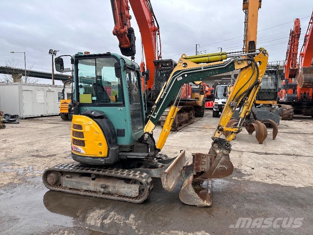 Yanmar Vio 33 U ミニ油圧ショベル 7t以下（ミニユンボ・ミニディガー）