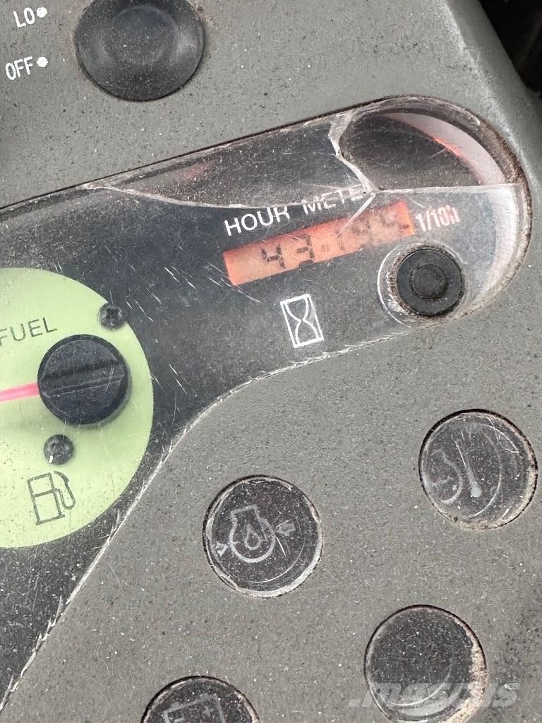 Yanmar Vio 33 U ミニ油圧ショベル 7t以下（ミニユンボ・ミニディガー）