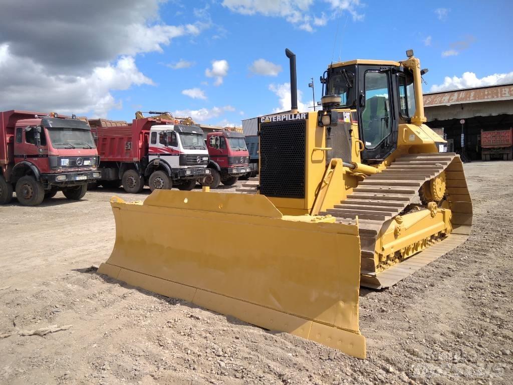 CAT D 6 M LGP ブルドーザー