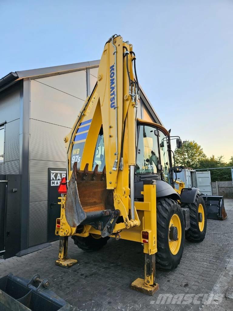 Komatsu WB 97 S-8 バックホーローダー