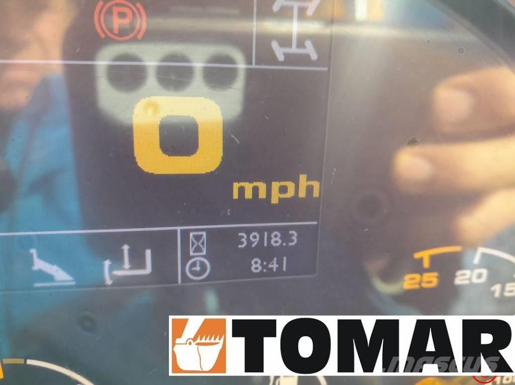 JCB 540-200 テレスコーピックハンドラー