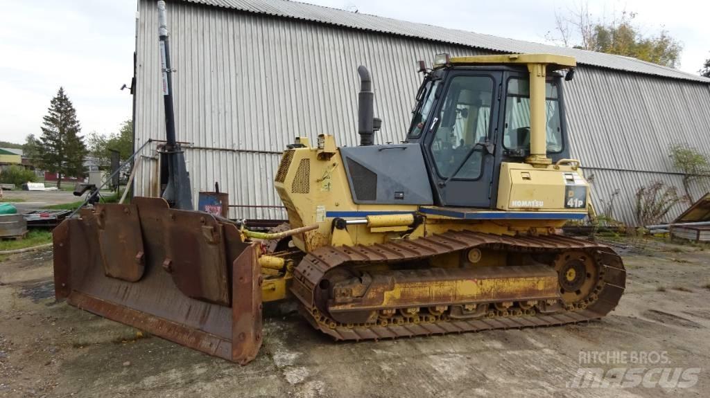 Komatsu D 41 P-6 ブルドーザー