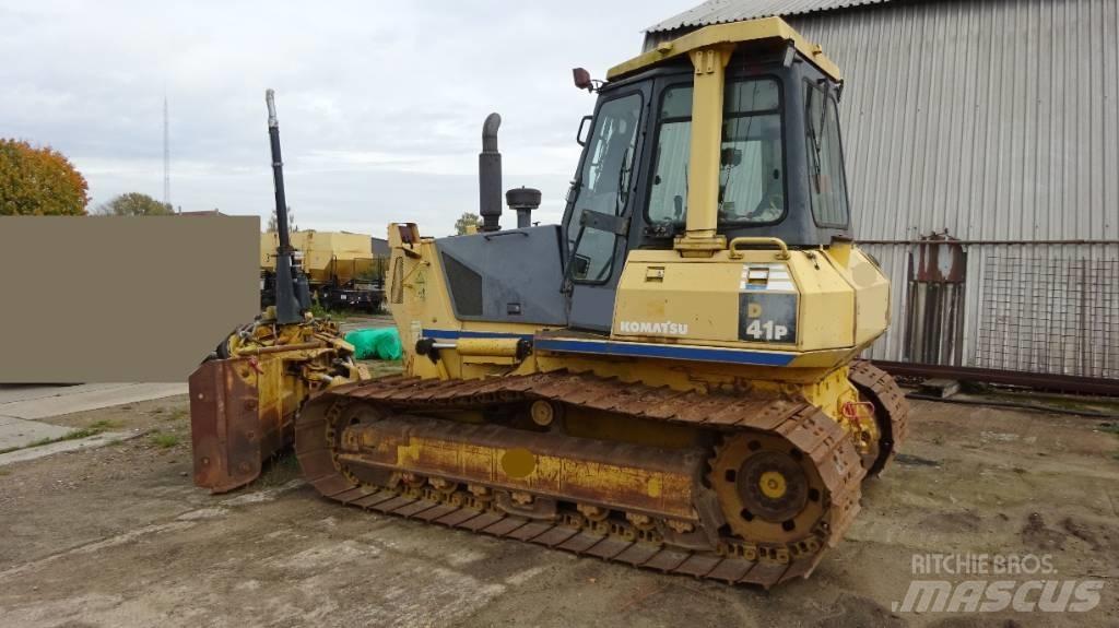 Komatsu D 41 P-6 ブルドーザー
