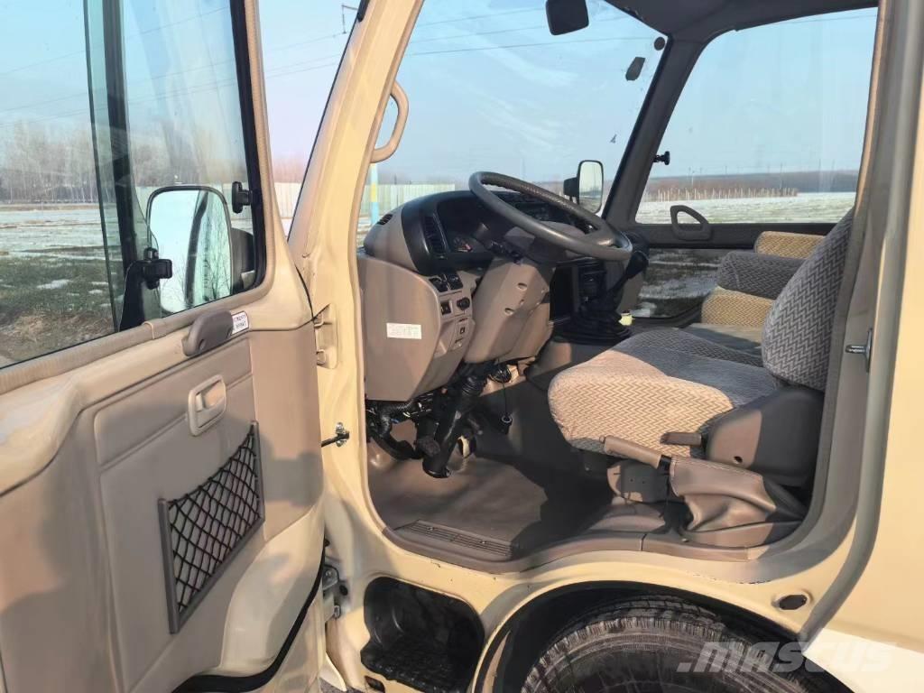 Toyota Coaster Bus マイクロバス