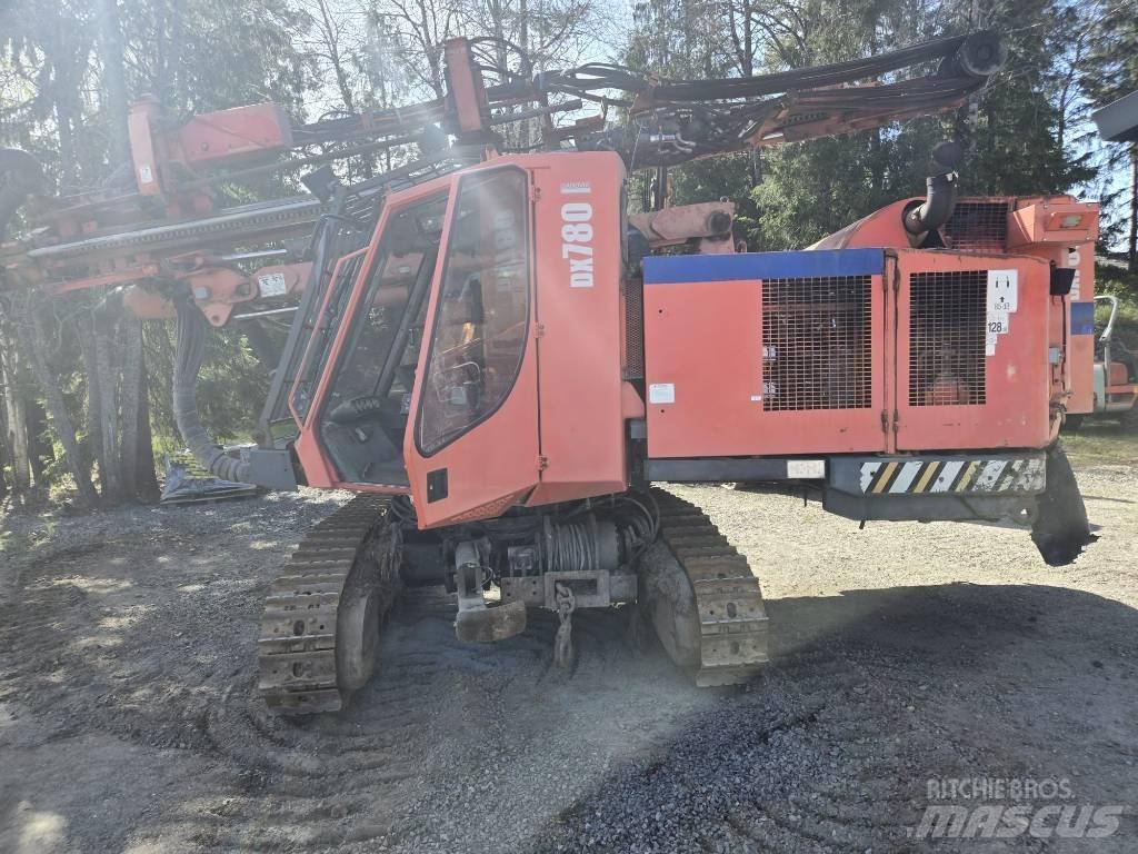 Sandvik DX 780 サーフェイスドリルリグ