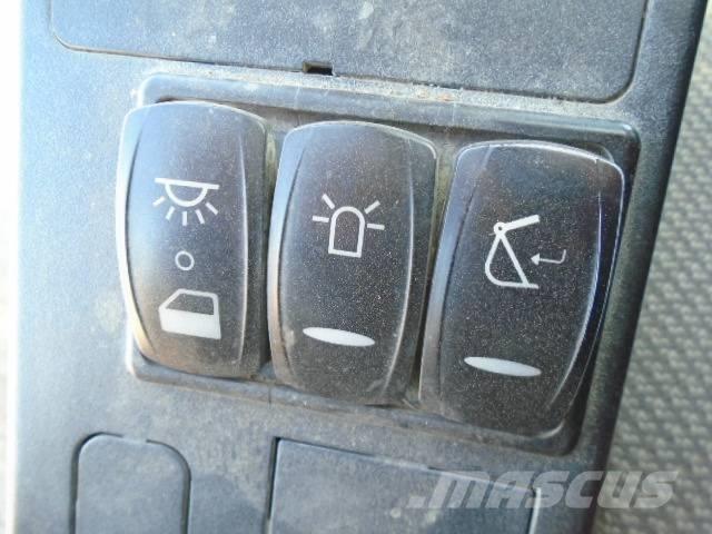 Volvo EC 160 E 大型油圧ショベル12t以上（パワーショベル・ユンボ）