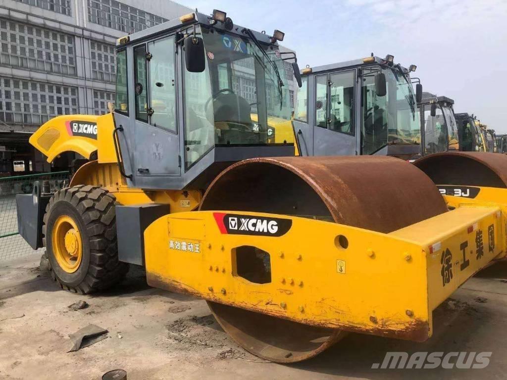 XCMG XS 223 J 振動ローラ
