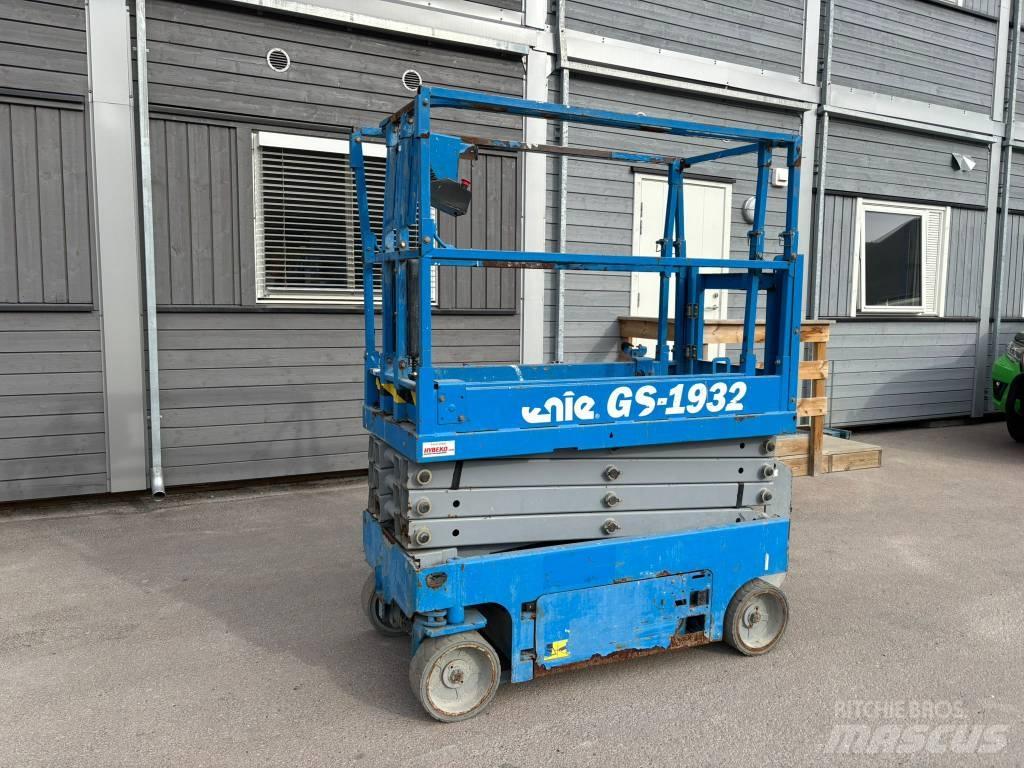 Genie GS 1932 シザースリフト