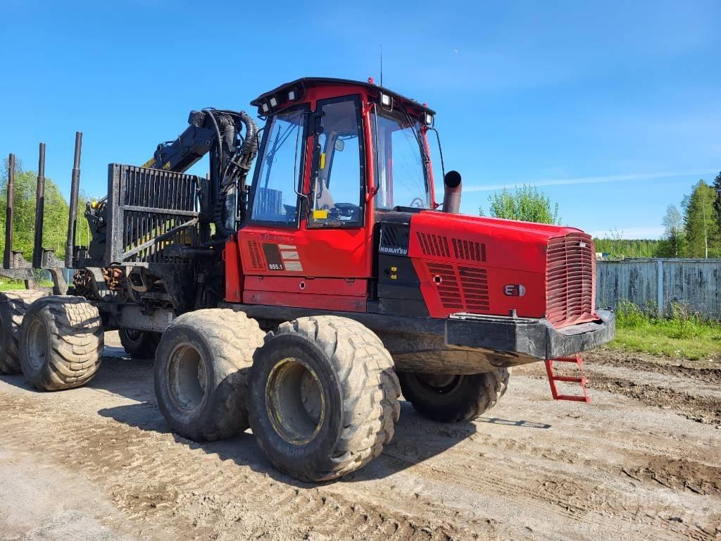 Komatsu 855 フォワーダー