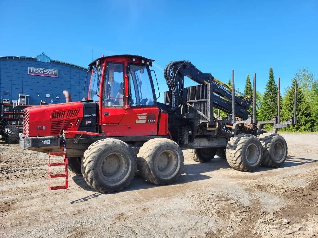 Komatsu 855 フォワーダー