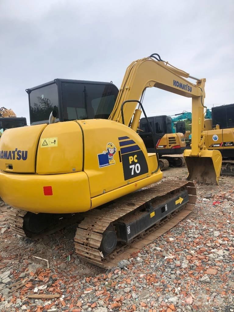 Komatsu PC 70-8 大型油圧ショベル12t以上（パワーショベル・ユンボ）