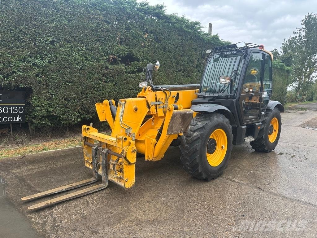 JCB 533-105 テレスコーピックハンドラー