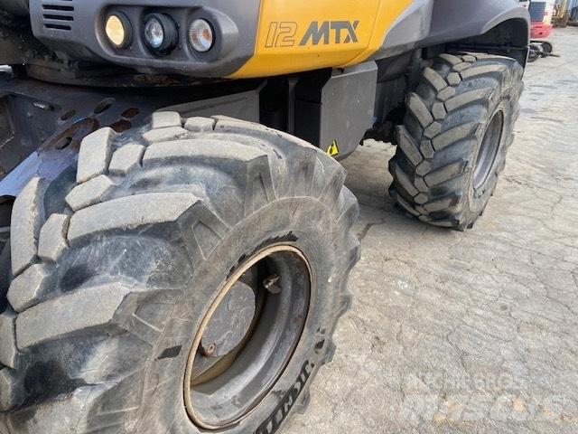 Mecalac 12 M TX ホイール式油圧ショベル（パワーショベル・ユンボ・バックホー）