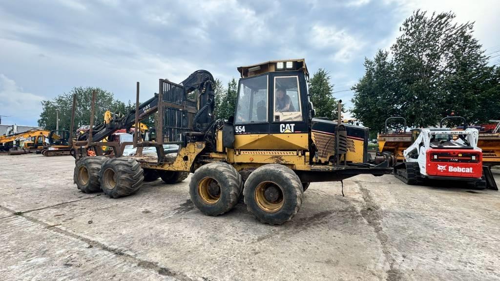 CAT 554 フォワーダー