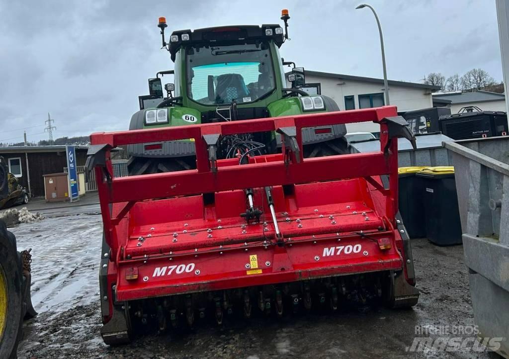 Prinoth AHWI M700 林業用マルチャー