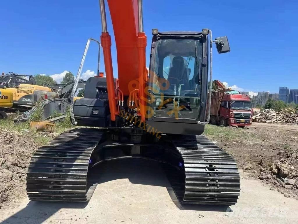 Hitachi ZX200-5G 大型油圧ショベル12t以上（パワーショベル・ユンボ）