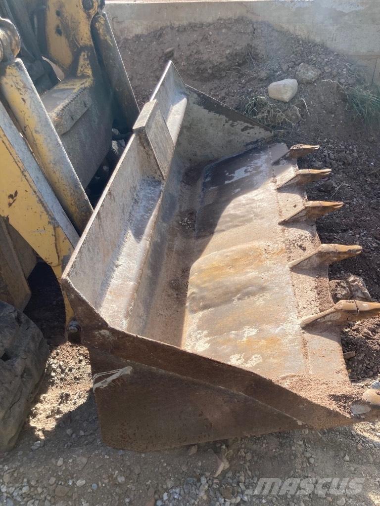 Komatsu CK 30-1 ミニローダー