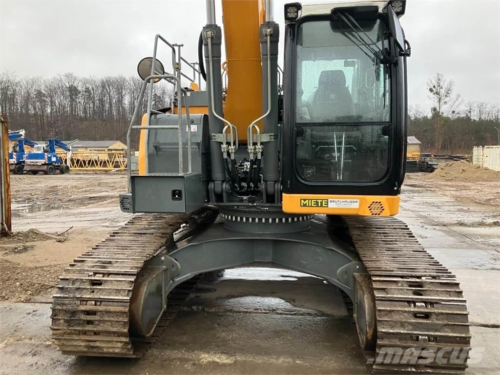 Liebherr R924 大型油圧ショベル12t以上（パワーショベル・ユンボ）