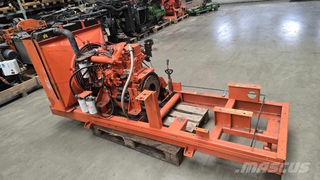 Mitsubishi 4D31-T エンジン