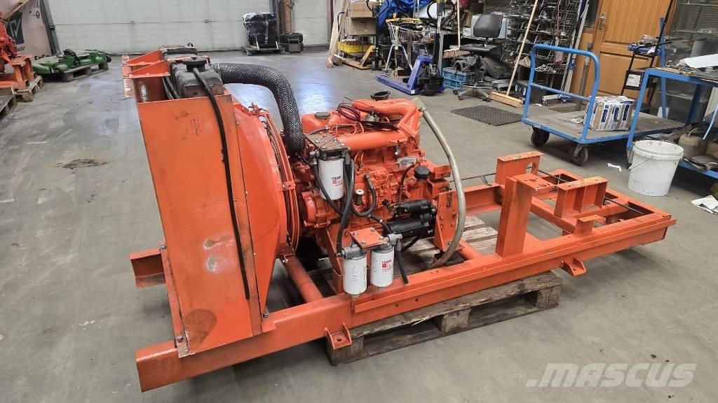 Mitsubishi 4D31-T エンジン