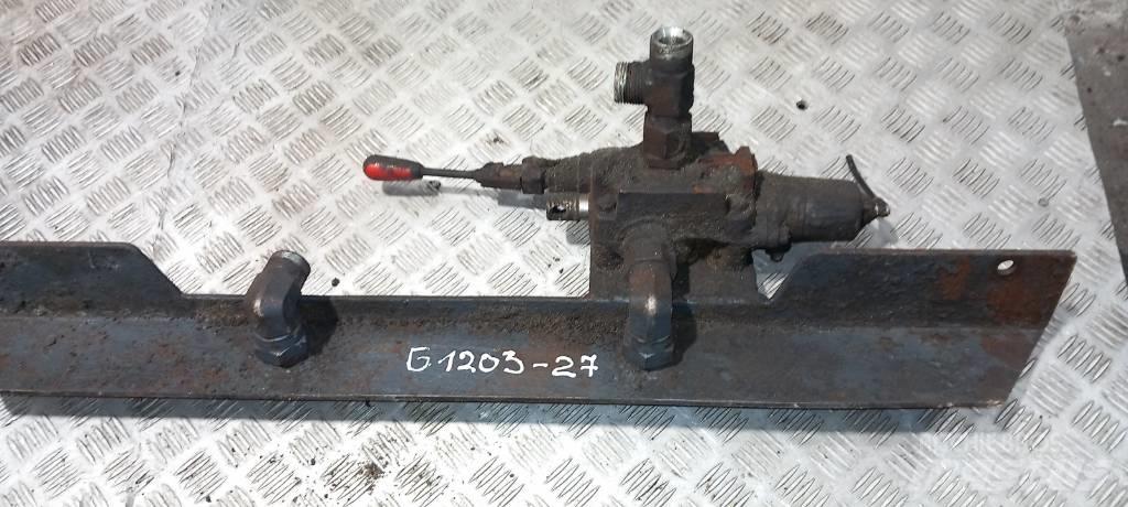 MAN TGA divider 油圧機