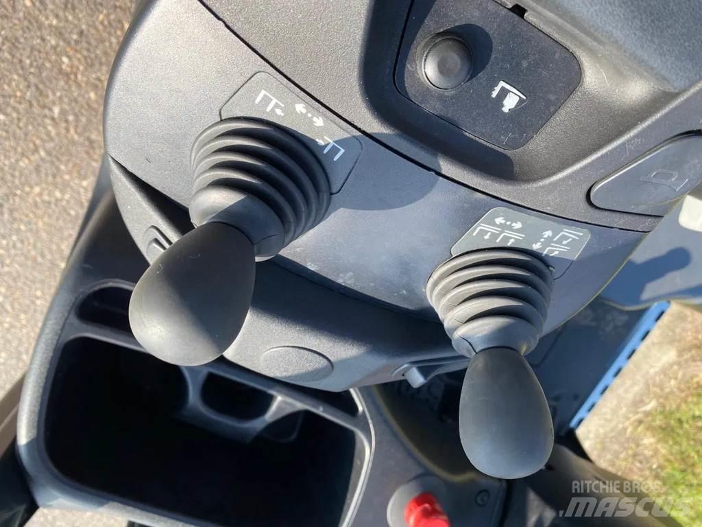 Linde E16C-02 バッテリーフォークリフト