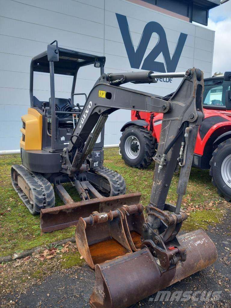 Volvo ECR 25 D ミニ油圧ショベル 7t以下（ミニユンボ・ミニディガー）