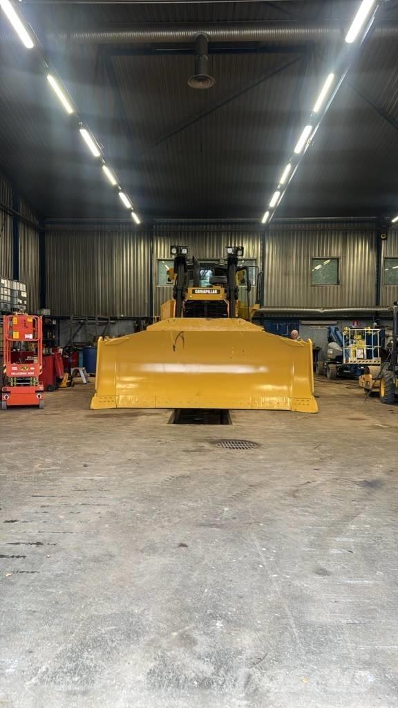 CAT D 8 T ブルドーザー