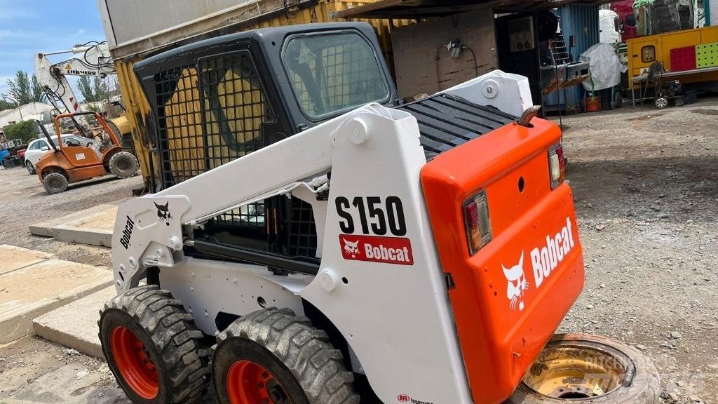 Bobcat S 150 スキッドステアローダー