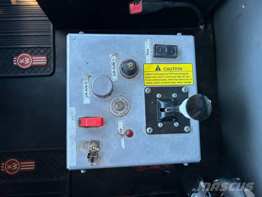 Kenworth T 880 ダンプ