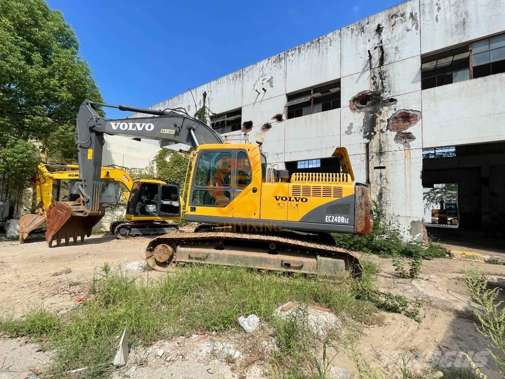 Volvo EC 240 B 大型油圧ショベル12t以上（パワーショベル・ユンボ）