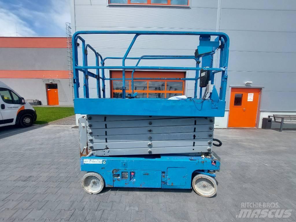 Genie GS4047 シザースリフト