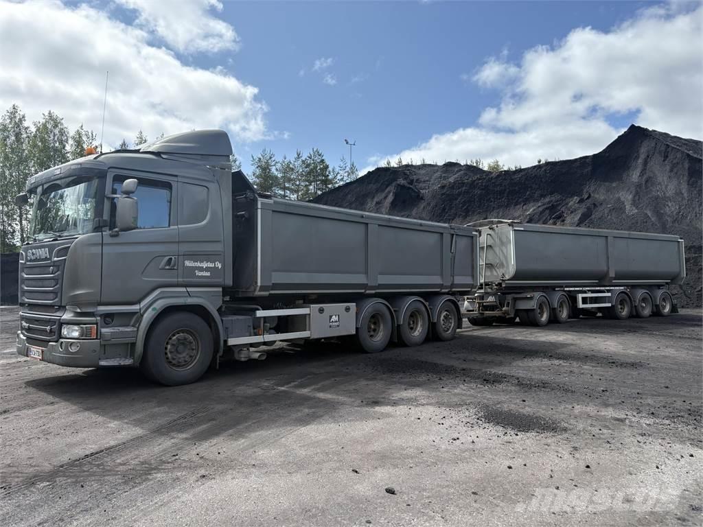 Scania R730 8X4 ダンプ
