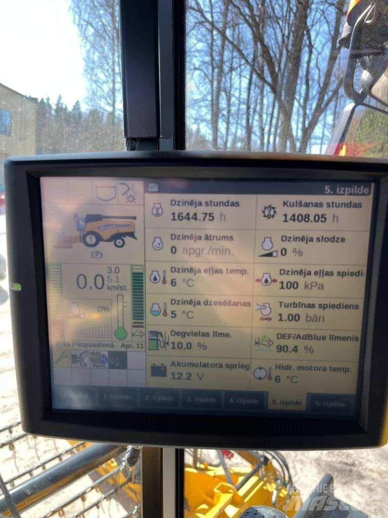 New Holland CX 6.80 コンバイン