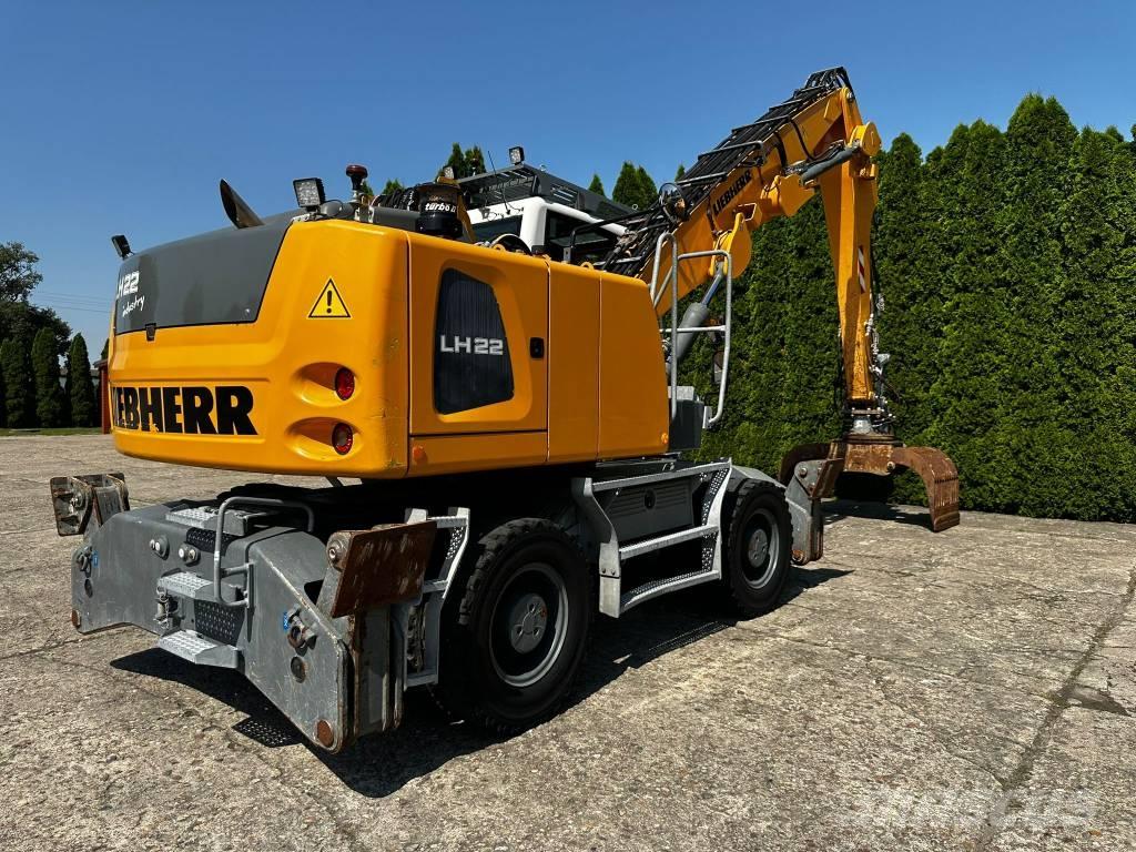 Liebherr LH 22 M 廃棄物／工業産廃処理機