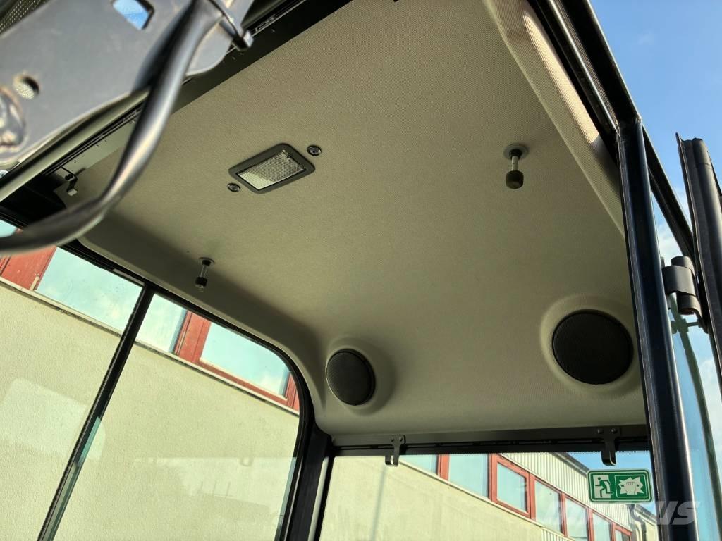 JCB 19 C-1 ミニ油圧ショベル 7t以下（ミニユンボ・ミニディガー）