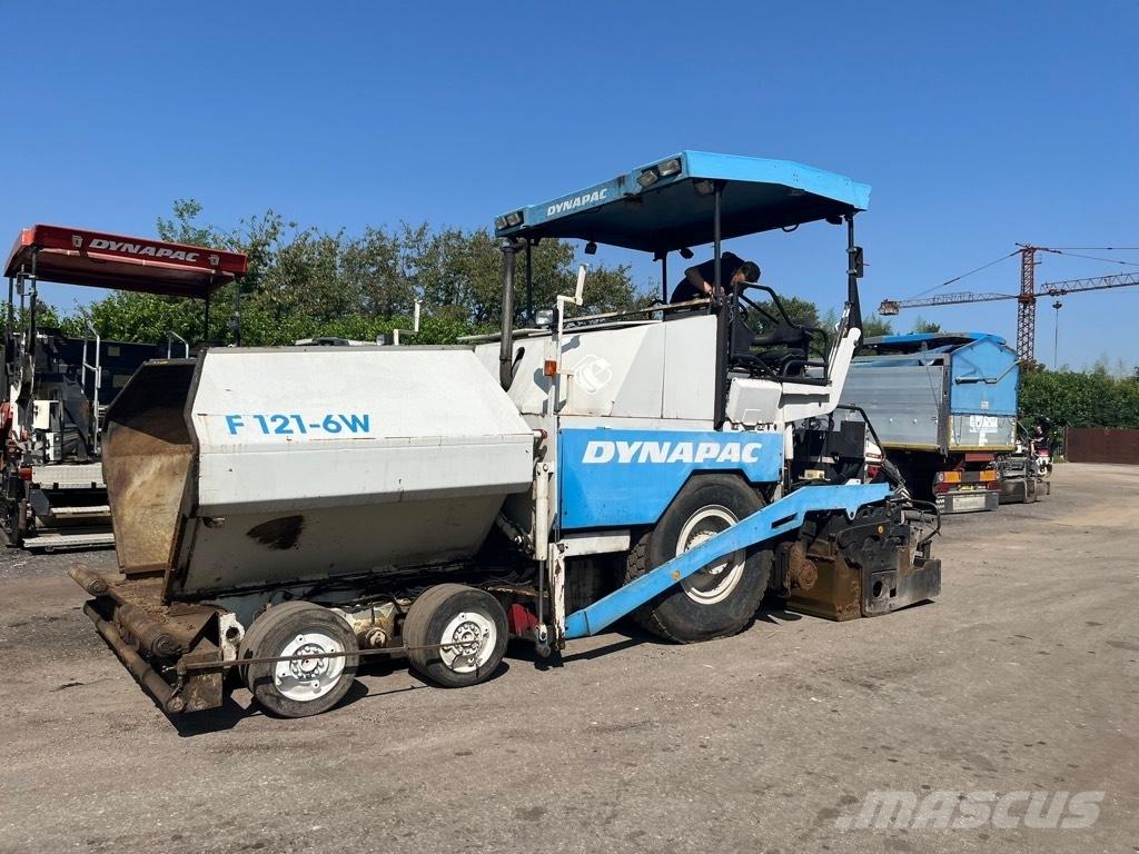 Dynapac F 121-6W アスファルトフィニッシャ