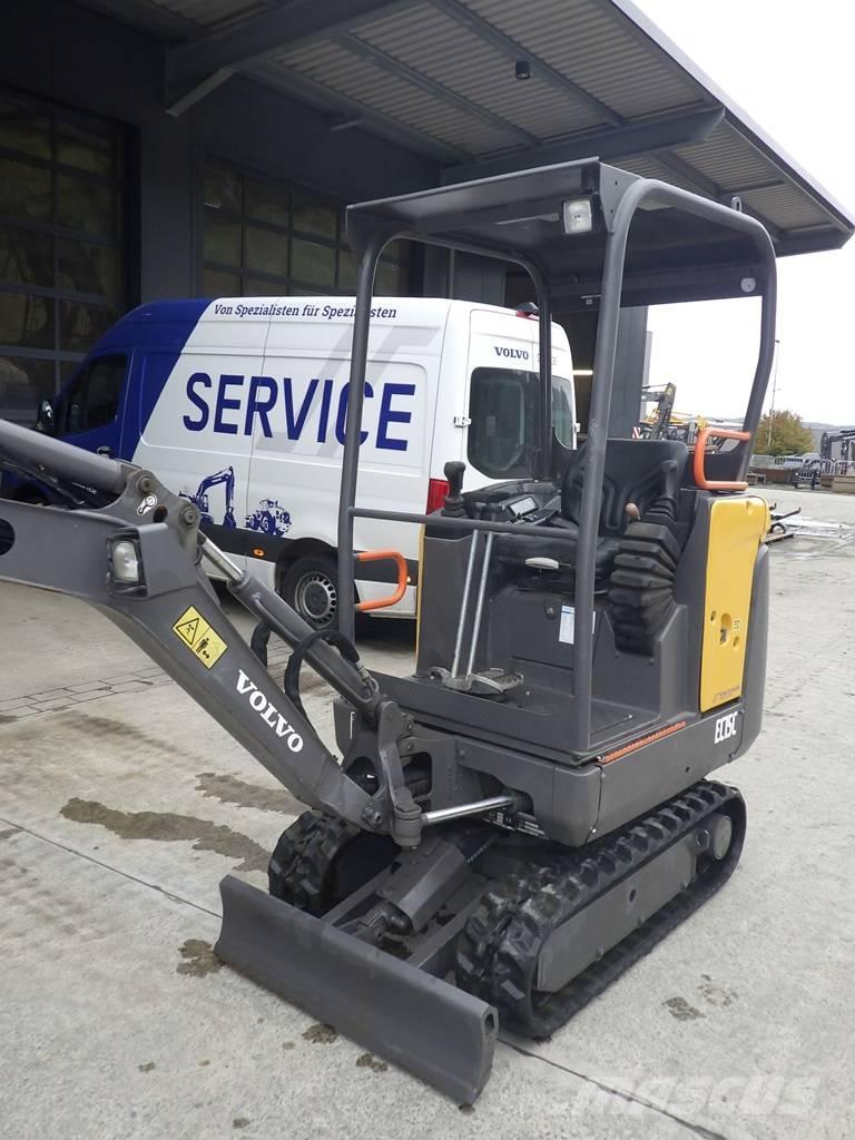 Volvo EC 15 C ミニ油圧ショベル 7t以下（ミニユンボ・ミニディガー）