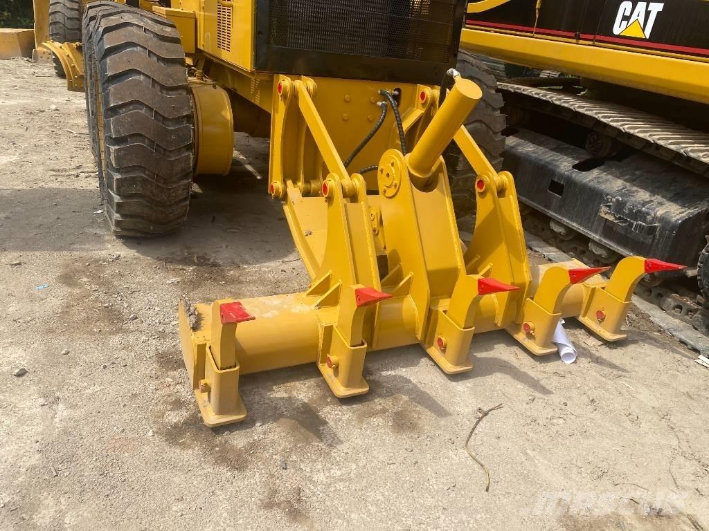 CAT 140 H モーターグレーダー