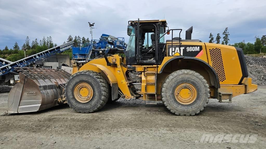 CAT 980 M ホイールローダー・タイヤショベル