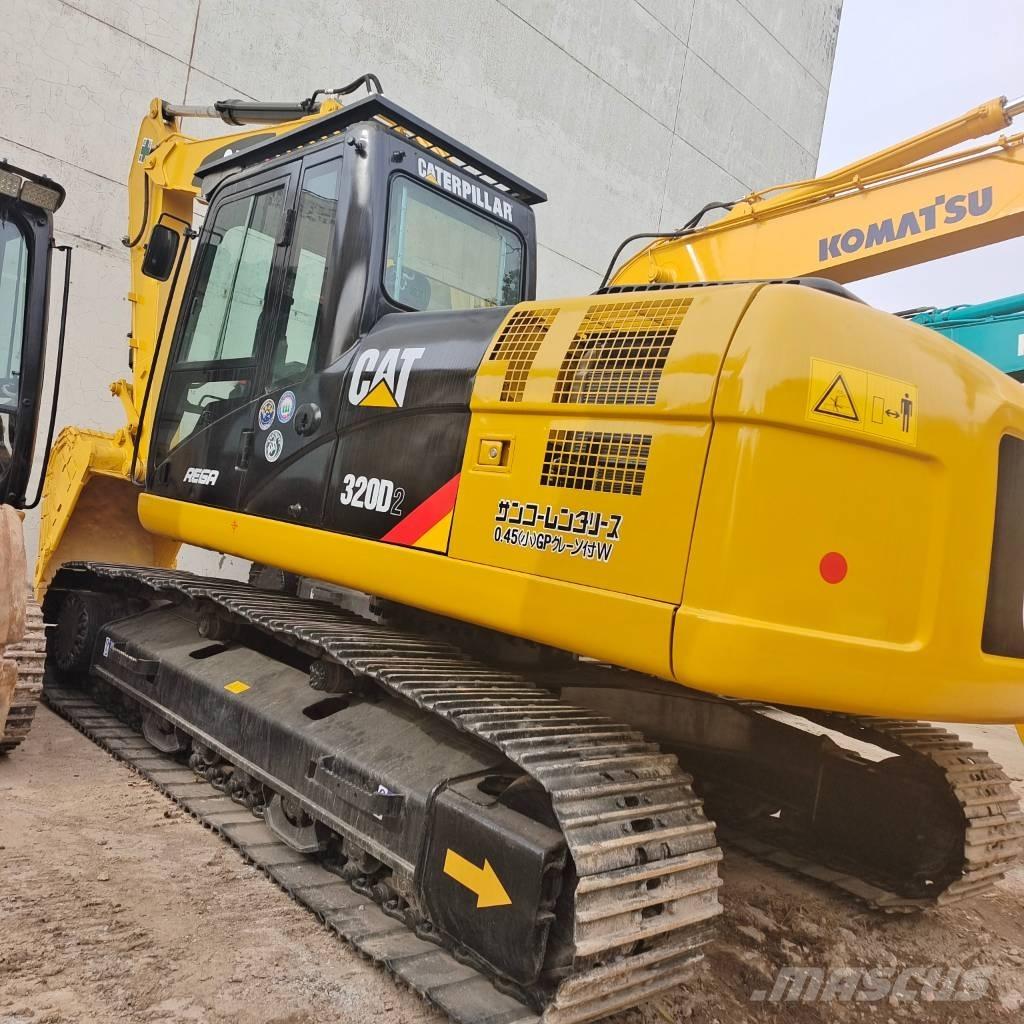 CAT 320 D 2 大型油圧ショベル12t以上（パワーショベル・ユンボ）