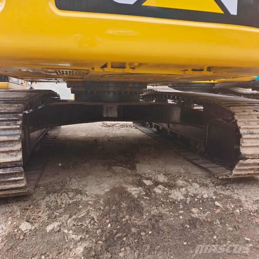 CAT 320 D 2 大型油圧ショベル12t以上（パワーショベル・ユンボ）