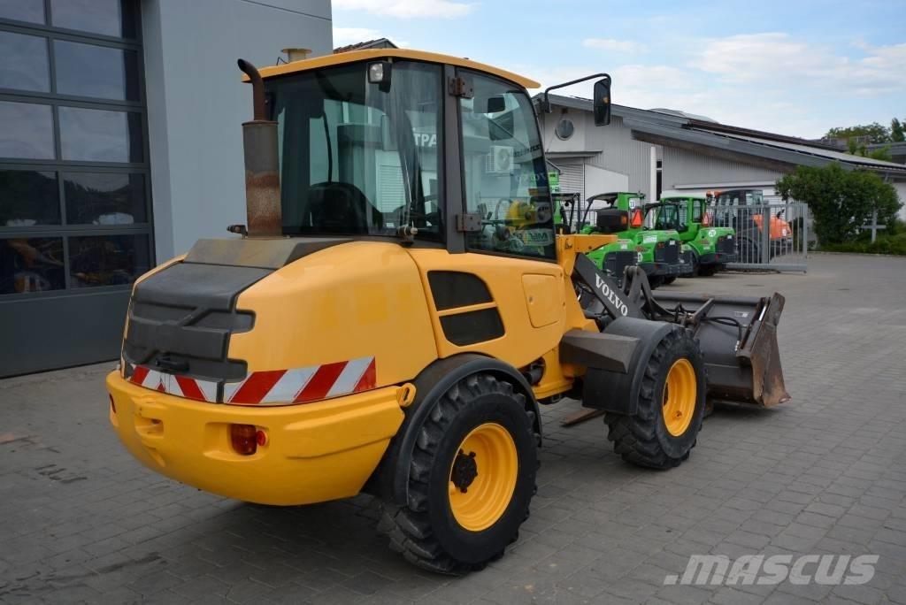 Volvo L 25 F ホイールローダー・タイヤショベル