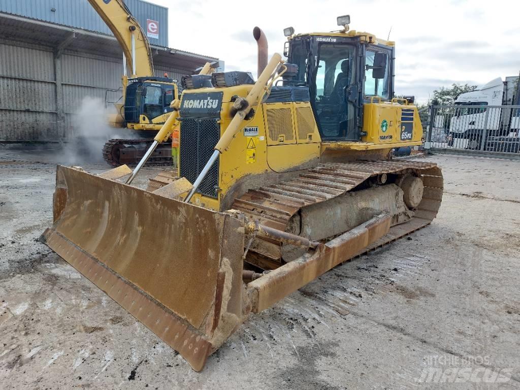 Komatsu D65PX-18 ブルドーザー