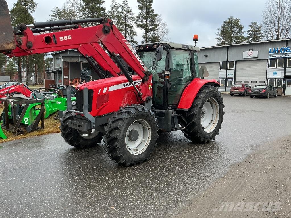Massey Ferguson 5465 トラクター