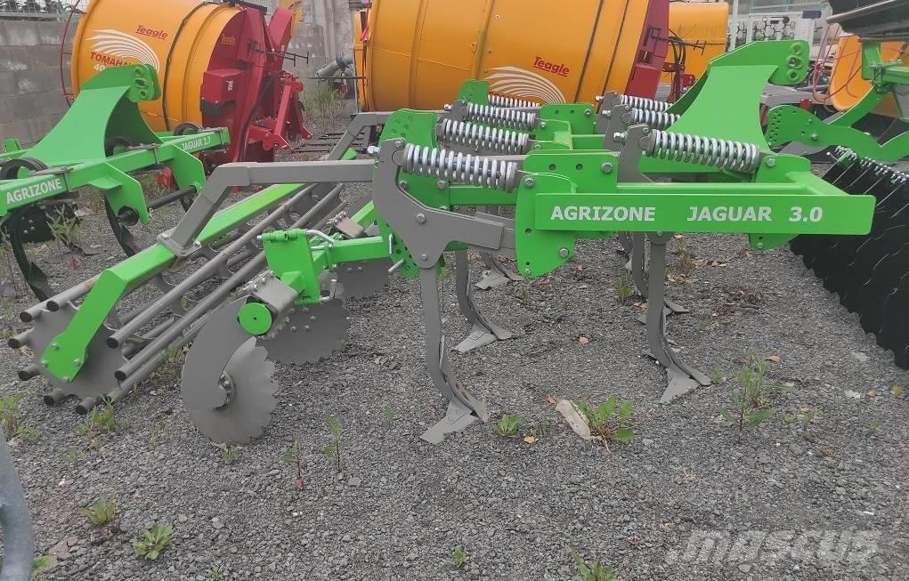Agrizone Jaguar 3.0 一行の作物栽培
