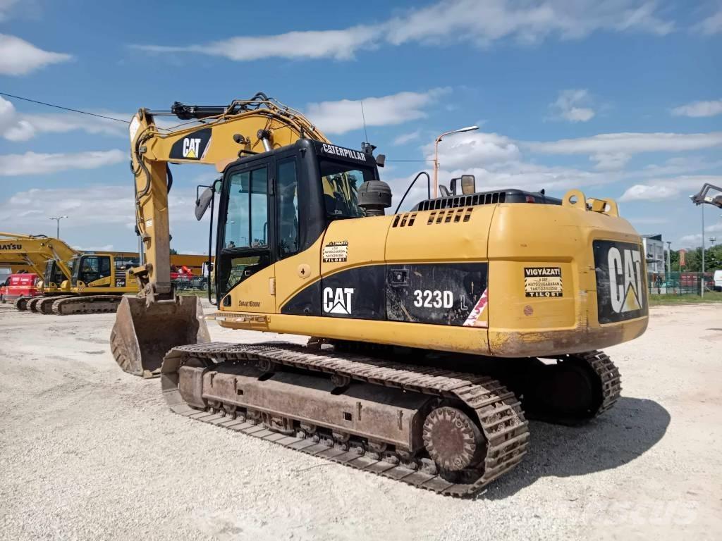 CAT 323 D L 大型油圧ショベル12t以上（パワーショベル・ユンボ）