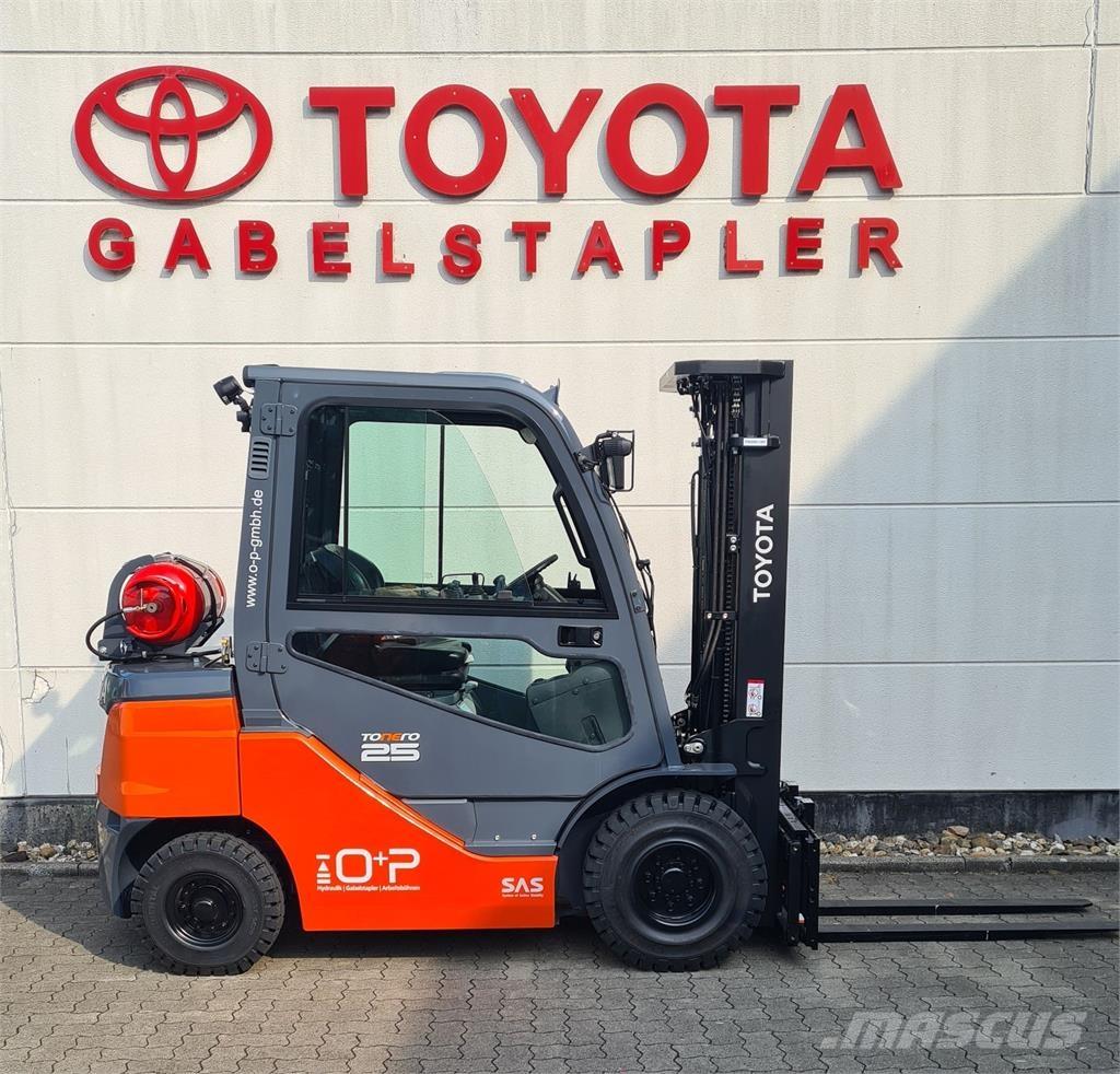 Toyota 02-8FGF25 LPGフォークリフト